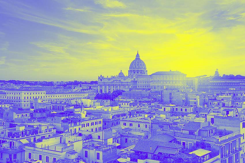 Rome cityscape representing the most popular payment methods in Italy.