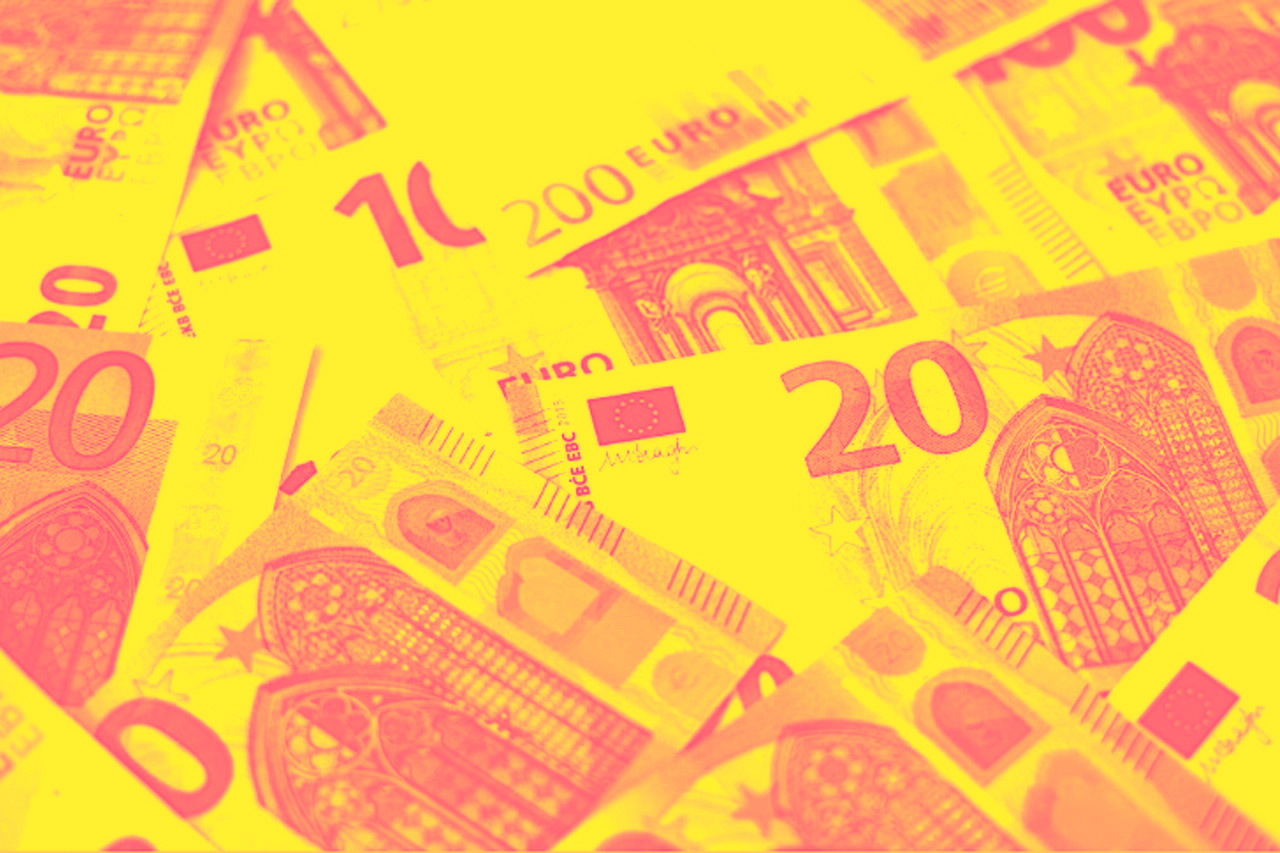 Variety of Euro banknotes