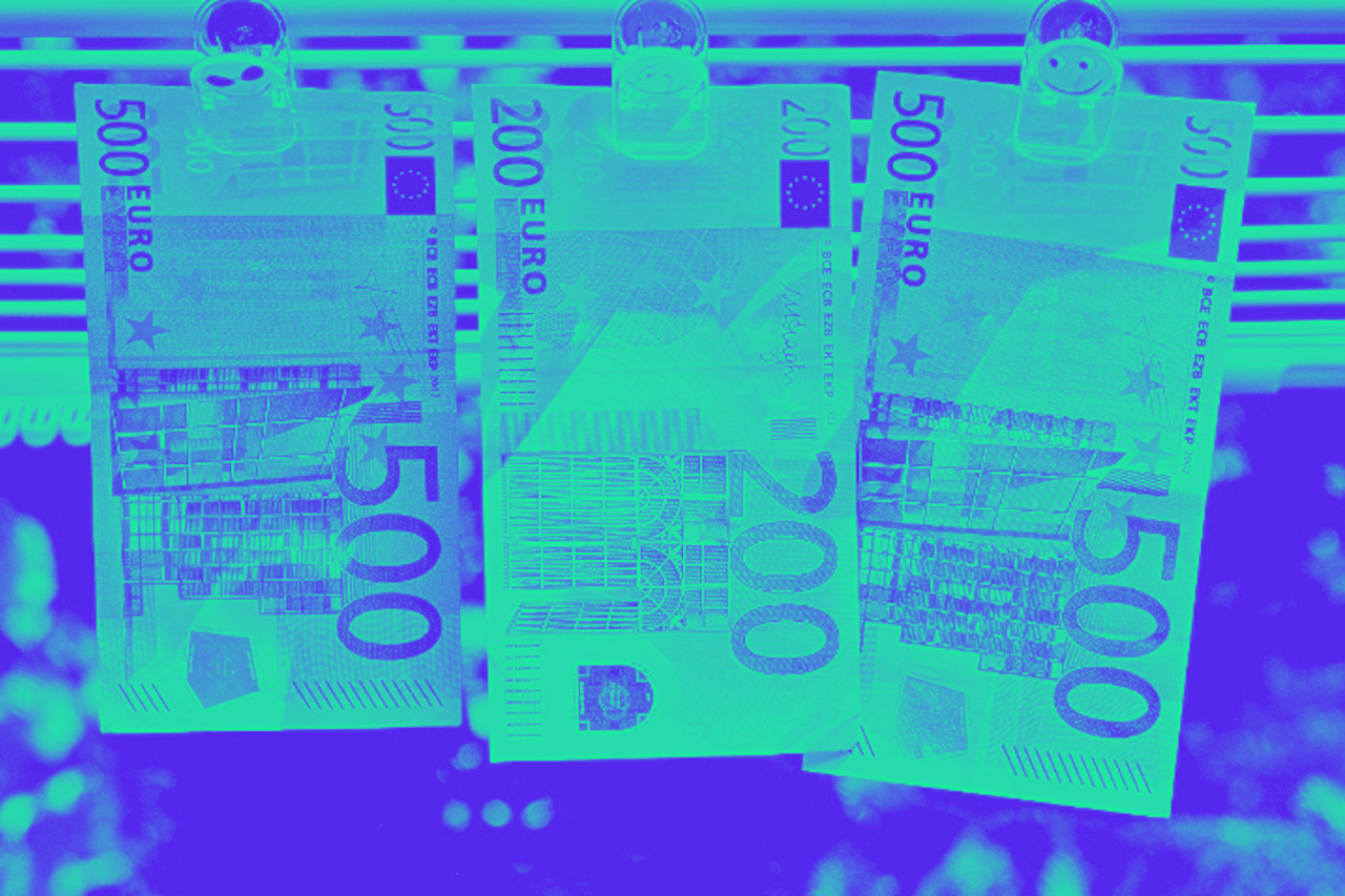 Discover 10 essential anti-money laundering strategies for forex trading that stop money laundering schemes.