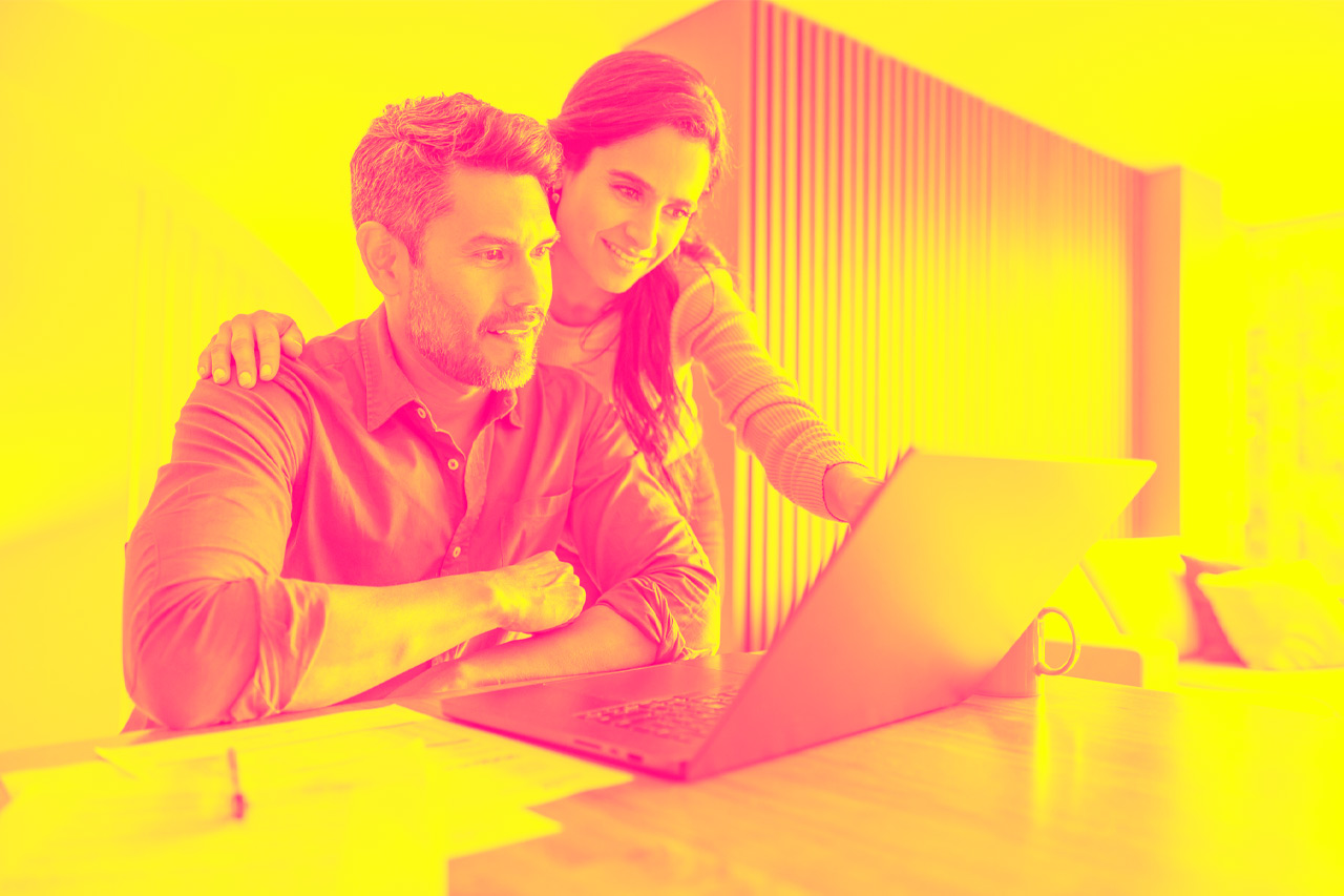 Couple transfers money using A2A payments method